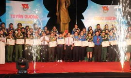 18 tập thể, 48 cá nhân tiêu biểu được Tỉnh Đoàn TT-Huế tuyên dương là điển hình tiên tiến làm theo lời Bác năm 2018