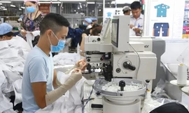 Các khu kinh tế, công nghiệp tỉnh TT-Huế thực hiện phòng chống COVID-19. Ảnh: Công Thương