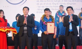 Tuyên dương gương khởi nghiệp tiêu biểu trong thanh niên.