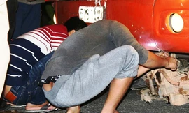 Xe khách 'nuốt chửng' xe gắn máy, 2 công nhân tử nạn trong đêm