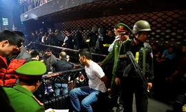 Công an trấn áp tội phạm ma túy tại quán bar Vegas (Huế) hồi tháng 1/2019