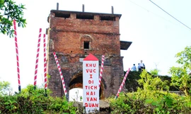 Di tích quốc gia hải Vân quan (nguồn Internet)