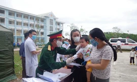 Công dân hoàn thành cách ly, trở về địa phương cùng gia đình tại Huế.