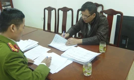 Đối tượng Nguyễn Viết Hải tại cơ quan công an.