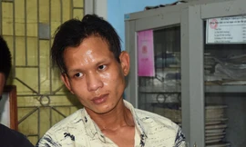 Đối tượng Hồ Văn Việt bị công an bắt giữ vào chiều 13/4 về hành vi tàng trữ 200 viên ma túy tổng hợp