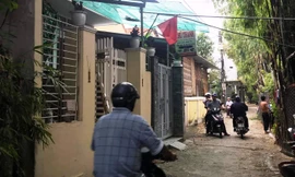 Gia đình ông Nguyễn Bá T (bố anh H.) tại Vỹ Dạ vẫn sinh hoạt bình thường, nhưng người nhà nơi đây từ chối tiếp xúc và chia sẻ thông tin về H.với phóng viên báo chí