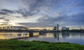 Đoàn công tác thăm khu vực giải tỏa dân Thượng thành Huế.