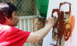 Nghệ sĩ 3 miền về Huế 'vẽ nhạc Trịnh'