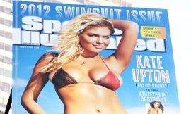 Lộ diện siêu mẫu được lên bìa tạp chí Swimsuit Issue 2012