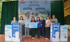 Đoàn thiện nguyện trao 9 bồn nước và 18 máy lọc nước với tổng trị giá 114.300.000 đồng do Tập đoàn Tân Á Đại Thành tài trợ cho 9 trường học bị thiệt hại sau bão Yagi tại các huyện Nguyên Bình, Bảo Lạc và Bảo Lâm (thuộc tỉnh Cao Bằng). 