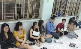 Công an ‘đột kích’ điểm bay lắc trong quán karaoke Dubai