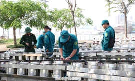 Trận địa pháo hoa trước giờ khai hoả đón năm mới ở Sài Gòn