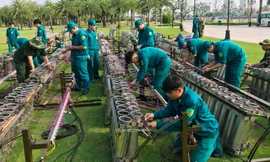 ‘Đột kích’ trận địa pháo hoa mừng Quốc khánh trước giờ khai hỏa ở TPHCM
