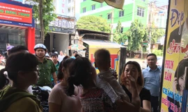 Giải cứu hai bà cháu mắc kẹt trong thang máy ở Sài Gòn