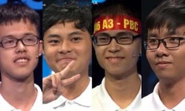 Bốn nam sinh tranh tài tại chung kết Olympia năm thứ 19