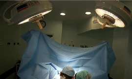 Thiếu nữ đi vá màng trinh cho lần yêu sau