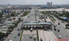 Đồng Nai kiến nghị tháo dỡ các 'lô cốt' án ngữ trên Quốc lộ