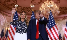 Gây khó chính mình 