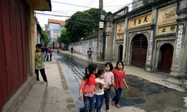 Con đường 'độc nhất vô nhị' ở vùng quê Kinh Bắc