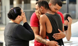 Người thân nạn nhân vụ xả súng chưa hết bàng hoàng