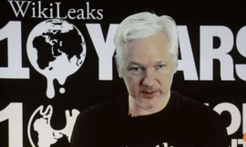 Ông trùm WikiLeaks Julian Assange
