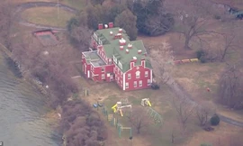 Một khu nghỉ dưỡng sang trọng nằm ở Maryland bị Mỹ cho là "căn cứ gián điệp" của Nga.