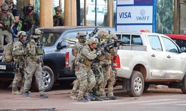 Đặc nhiệm vây ráp khách sạn giải cứu con tin trong khách sạn Splendid ở Burkina Faso