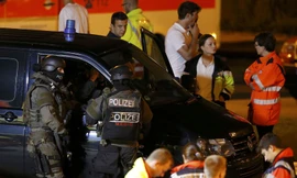 Cảnh sát tại hiện trường vụ xả súng