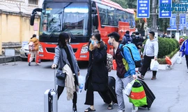 Bến xe Hà Nội và 20 DN vận tải giảm giá vé xe khách cho sinh viên