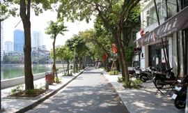 Tuyến phố đi bộ gần 30 tỷ đồng tại Hà Nội vắng hoe sau hơn một tuần mở cửa