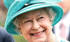 Nữ hoàng Anh Elizabeth II nhập viện vì viêm dạ dày