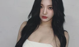 Nữ ca sĩ bị mù một bên mắt tạo cơn sốt