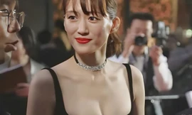 Dàn sao mặc đầm xuyên thấu, váy khoét ngực trên thảm đỏ