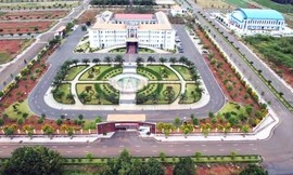 Cận cảnh hai Trung tâm hành chính 'khủng' sắp sáp nhập tại Bình Phước