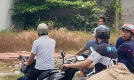 Người đàn ông tử vong trong tư thế treo cổ trên cây bàng