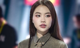 Ai cản đường Phương Mỹ Chi?