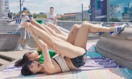 MV có quá nhiều cảnh nóng