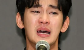 Kim Soo Hyun khóc suốt 36 phút, đòi bồi thường 8 triệu USD