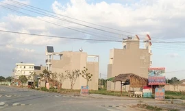 Lãi suất thấp kỷ lục, có nên vay mua chung cư, đất nền?