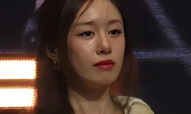 Jiyeon bật khóc sau ly hôn