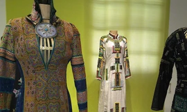 ‘Biến đổi’ dệt may