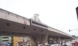 Sau hơn 5 năm sử dụng, những cây cầu triệu đô của Hà Nội sắp phải phá bỏ? Ảnh: T.Đảng