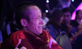 Tuy sức khỏe không ổn nhưng anh Thành quyết tâm đến phim trường để thực hiện ước mơ được gặp nghệ sĩ Trấn Thành. Điều này khiến nam giám khảo vô cùng xúc động, gửi đến anh những lời động viên chân thành và số tiền 10 triệu đồng.