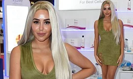 Người đẹp truyền hình Anh quốc quyến rũ hút mắt