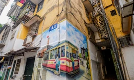 Tranh 3D trở thành 'áo mới' cho khu tập thể ở Hà Nội cực ấn tượng