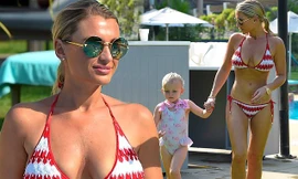 Billie Faiers vóc dáng săn chắc, nóng bỏng đáng ngưỡng mộ