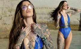 Darylle Sargeant khoe body nóng bỏng ngập hình xăm