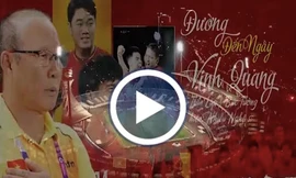 Nghệ sĩ Việt gửi quà đặc biệt 'tiếp lửa' đội tuyển Việt Nam 