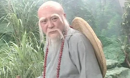 Càn Đức Môn là diễn viên gạo cội nhưng có cuộc sống chật vật.