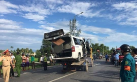 Hiện trường thảm khốc vụ xe rước dâu gặp nạn, 13 người tử vong